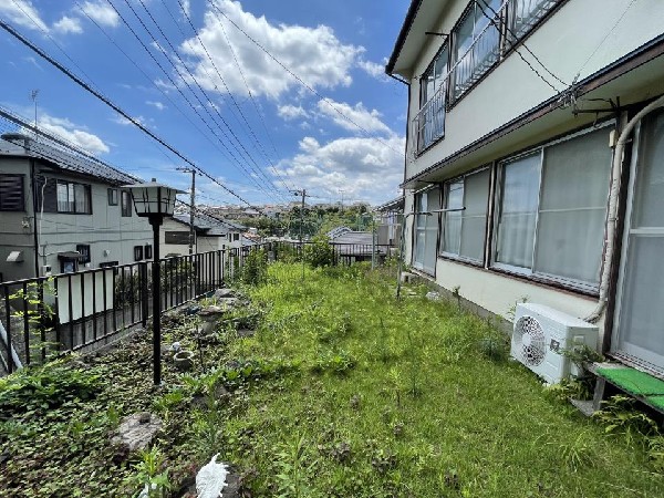 外観:土地面積広々約５８坪。建築条件はございませんのでお好みのハウスメーカーで建築可能