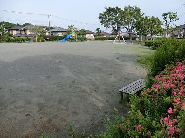 周辺環境:原宿公園(原宿公園まで180m お子様との日々のお散歩コースにいかがでしょうか！)