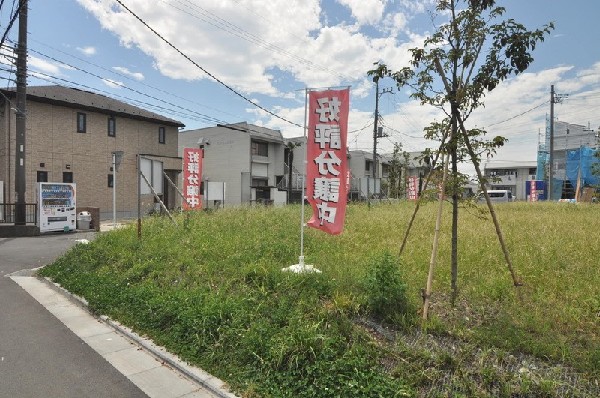 外観:≪現地≫  便利な都市機能と子供の成長に無くてはならない自然が融合した価値ある住環境。