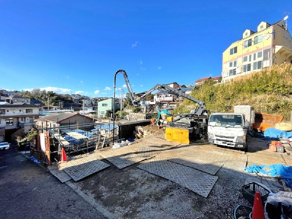 外観:☆☆風通しの良い住宅地☆☆  ゆとりのある住宅地　部屋の窓を開けるとそこには心地よい風が通りぬけます♪