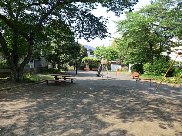 周辺環境:南本宿第一公園(南本宿第一公園まで160m 公園近くでお子様も安心して遊べます♪)