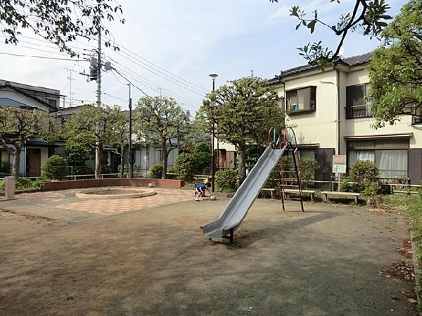 周辺環境:馬場一丁目公園(馬場一丁目公園まで130m)