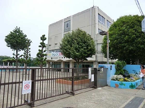 周辺環境:川崎市立宮崎小学校(川崎市立宮崎小学校まで140m)