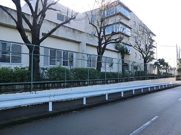 周辺環境:横浜市立小机小学校(横浜市立小机小学校まで600ｍ)