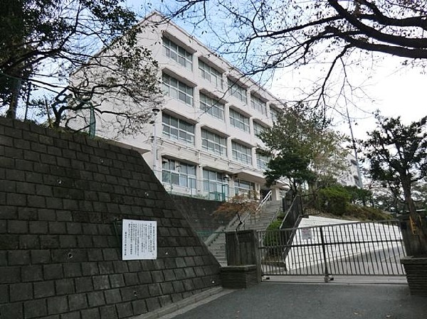 周辺環境:横浜市立川島小学校(横浜市立川島小学校まで850m 小学校近く♪お子様も通学も安心です♪)