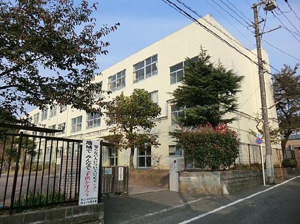 周辺環境:横浜市立桜台小学校(横浜市立桜台小学校まで650m)