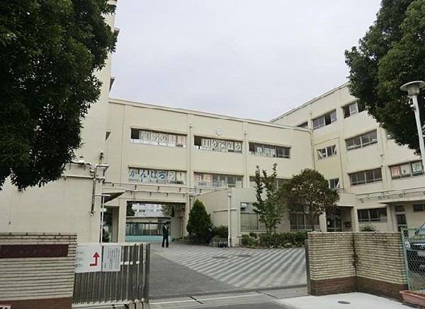 周辺環境:横浜市立東野中学校(横浜市立東野中学校まで450m)