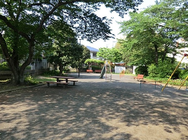 周辺環境:南本宿第一公園