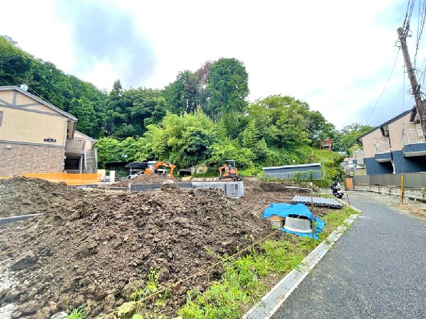 外観:☆☆風通しの良い住宅地☆☆  ゆとりのある住宅地　部屋の窓を開けるとそこには心地よい風が通りぬけます♪