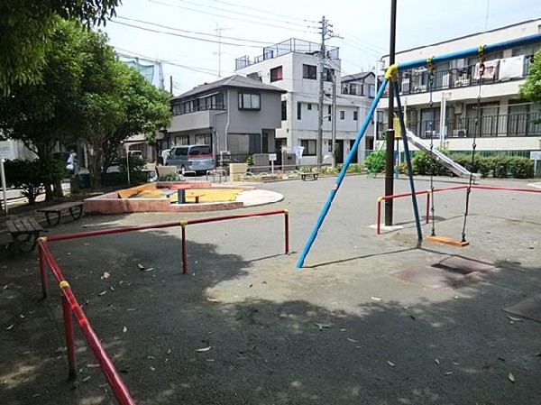 周辺環境:北軽井沢公園(北軽井沢公園まで150m)