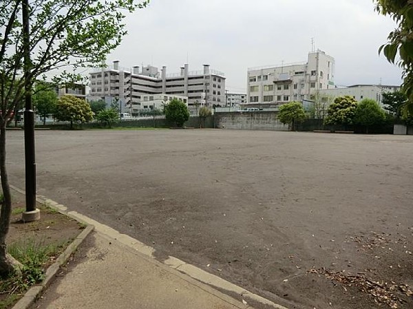 周辺環境:洋光台ひろば公園(洋光台ひろば公園まで170m)