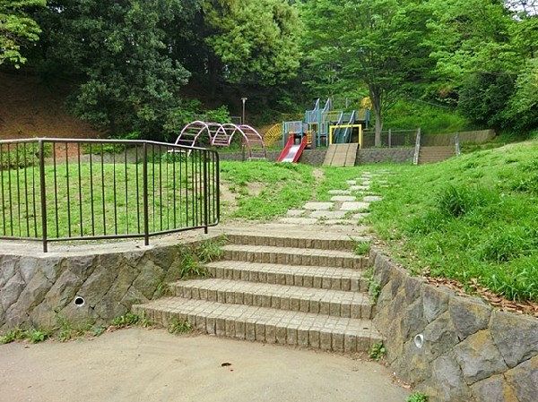 周辺環境:弘明寺公園(弘明寺公園まで1000ｍ)