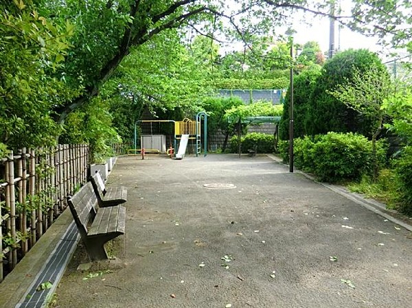 周辺環境:十ノ区公園(十ノ区公園まで100m 公園近くでお子様も安心して遊べます♪)