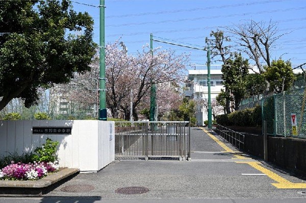 周辺環境:横浜市立日野南中学校(横浜市立日野南中学校まで400m)