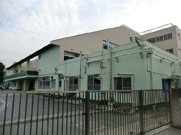 周辺環境:横浜市立磯子小学校(横浜市立磯子小学校まで1000m)