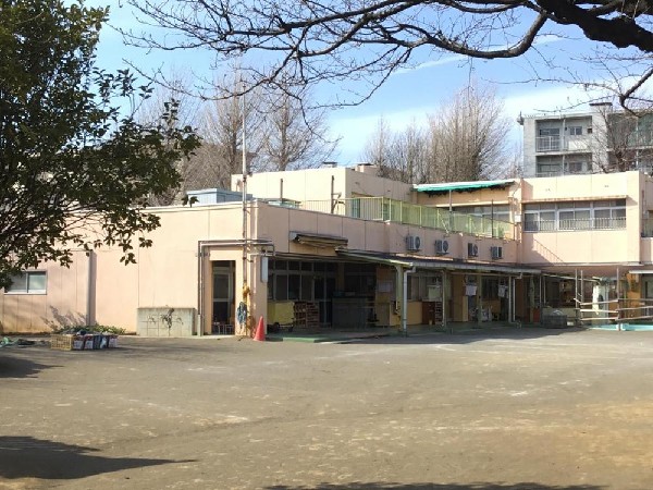 周辺環境:笹山保育園(笹山保育園まで1230m)