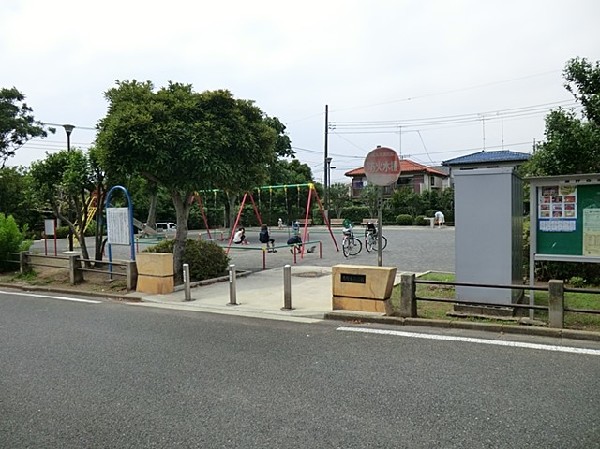 周辺環境:東野第三公園(東野第三公園まで180ｍ)