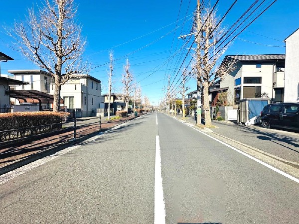 外観:☆☆風通しの良い住宅地☆☆  ゆとりのある住宅地　部屋の窓を開けるとそこには心地よい風が通りぬけます♪