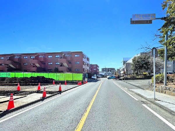 外観:☆☆風通しの良い住宅地☆☆  ゆとりのある住宅地　部屋の窓を開けるとそこには心地よい風が通りぬけます♪