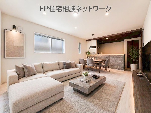 家族と過ごす時間を大切にしたい方にぴったりのゆとりある住空間です。（本画像はCGで作成しており、実際に現地に家具はおかれておりません。また価格に家具は含まれておりません。）