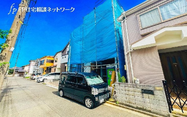 外観:毎日のお散歩も快適な緑に恵まれた閑静な住宅地は、伸び伸びスローライフを叶えてくれます。自然豊富な季節の移ろいを身近に感じられる環境で子育てすれば、お子様もきっと素直に成長してくれるはずです！