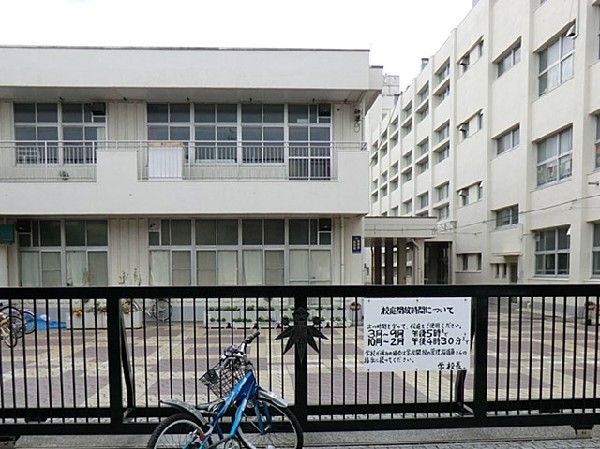 周辺環境:横浜市立瀬谷第二小学校(横浜市立瀬谷第二小学校まで600ｍ)