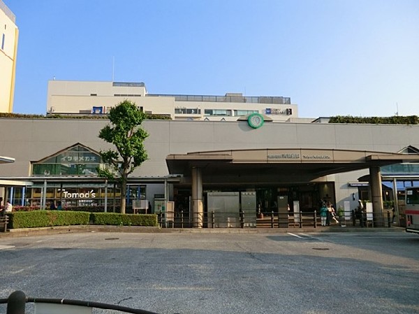 周辺環境:東急電鉄田園都市線青葉台駅(東急電鉄田園都市線青葉台駅まで550ｍ)