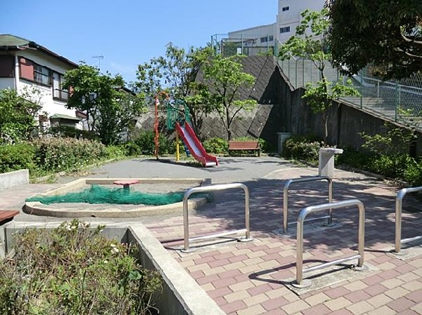 周辺環境:金が谷第六公園(金が谷第六公園まで150m)