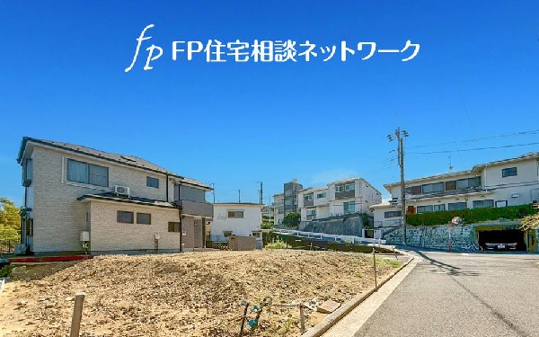 外観:駅徒歩圏の利便性と、落ち着いた住環境を両立。陽当たりと風通しに恵まれた快適な住まいで新しい生活をスタートしませんか？