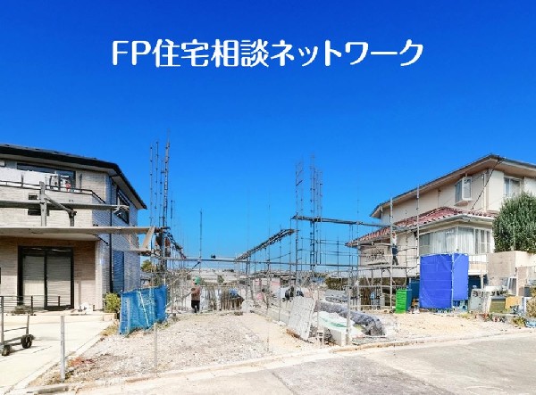 外観:毎日のお散歩も快適な緑に恵まれたエリアは伸び伸びスローライフを叶えてくれます。自然豊富な季節の移ろいを身近に感じられる環境でストレスフリーな生活をお送りください。