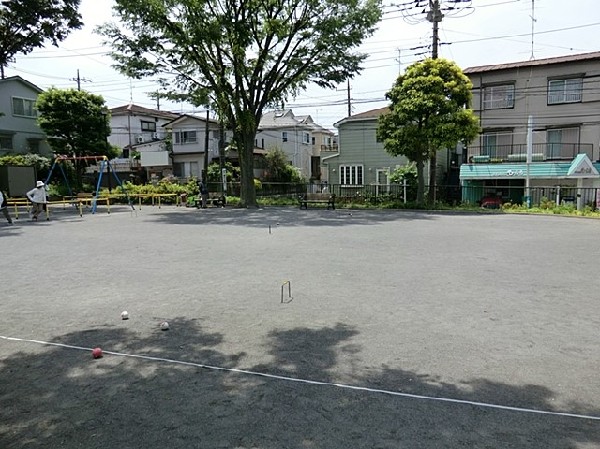 周辺環境:汲沢町第二公園(汲沢町第二公園まで900ｍ)