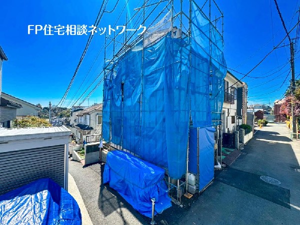 外観:南面が開けた丘の上の住宅地、街並みを見下ろすヒル・トップという立地、詳細な資料を請求されて、検討を始められてはいかがでしょうか。