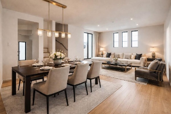 家族と過ごす時間を大切にしたい方にぴったりのゆとりある住空間です。（本画像はCGで作成しており、実際に現地に家具はおかれておりません。また価格に家具は含まれておりません。）