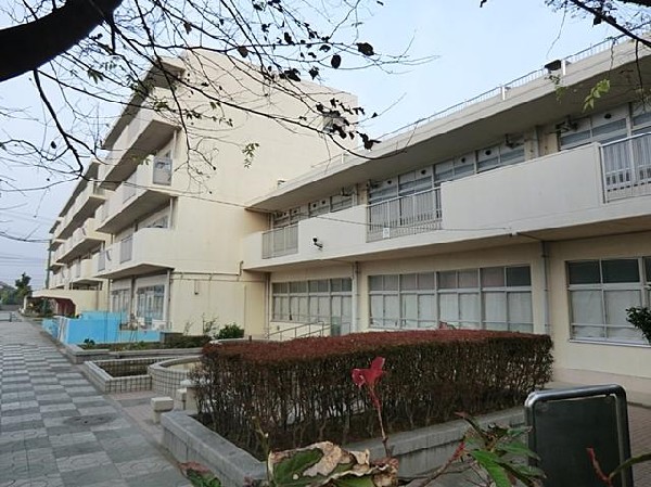 周辺環境:横浜市立いずみ野小学校(横浜市立いずみ野小学校まで350m)