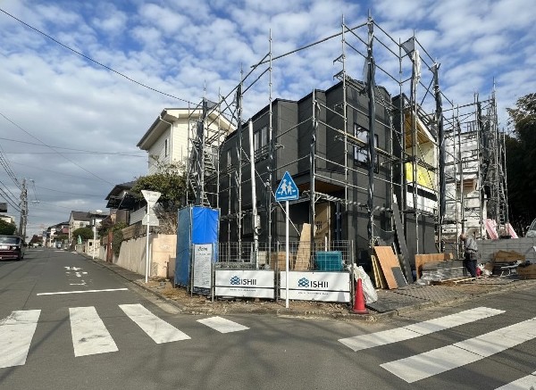 外観:第一種低層住居専用地域の良好な住環境が保たれたエリア