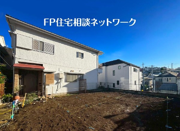 外観:JR京浜東北線「桜木町」駅徒歩14分の好立地♪駅周辺には商店街や大きなデパートもあり、休日のお出かけが楽しくなりそうです。