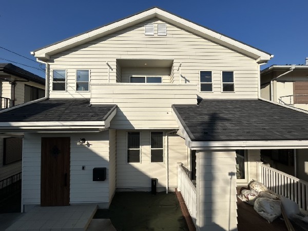 外観:緑に恵まれたエリアで、毎日のお散歩も気持ちよさそうです。