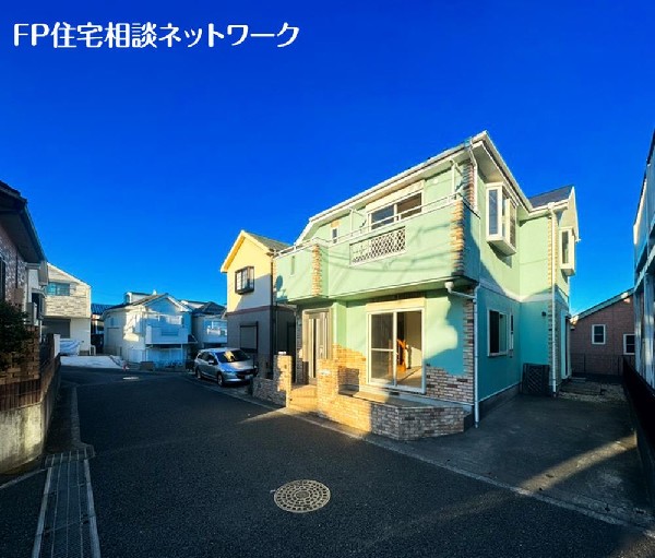 外観:☆☆風通しの良い住宅地☆☆  ゆとりのある住宅地　部屋の窓を開けるとそこには心地よい風が通りぬけます♪