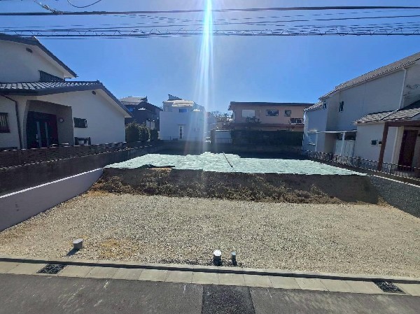外観:閑静な住宅街で住環境を重視する方にオススメできる立地です。