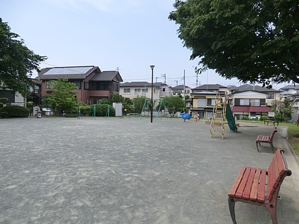 周辺環境:善部町第二公園(善部町第二公園まで350ｍ)