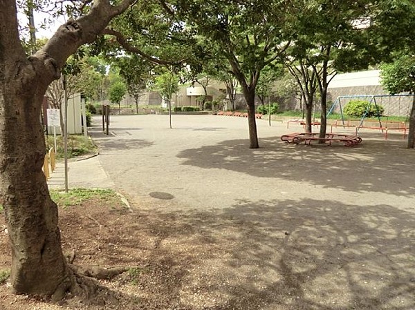 周辺環境:佐江戸大峰公園(佐江戸大峰公園まで500m)