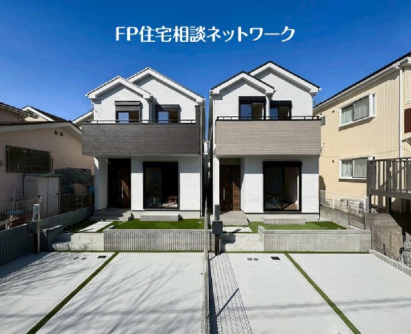 外観:分譲地として区画整理された住宅地は、時を重ねることで更なる雰囲気を醸し出し、誰もが素直にそこに住みたいと思う。