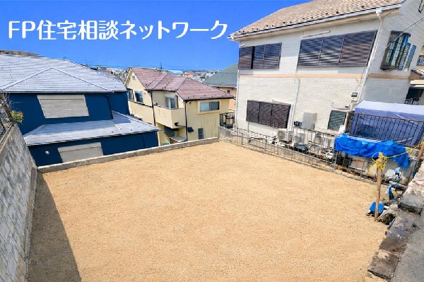 外観:☆☆風通しの良い住宅地☆☆  ゆとりのある住宅地　部屋の窓を開けるとそこには心地よい風が通りぬけます♪