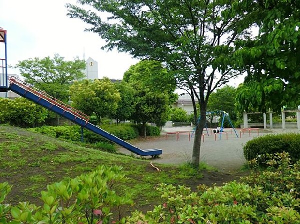 周辺環境:東山田あおぞら公園(東山田あおぞら公園まで350m)