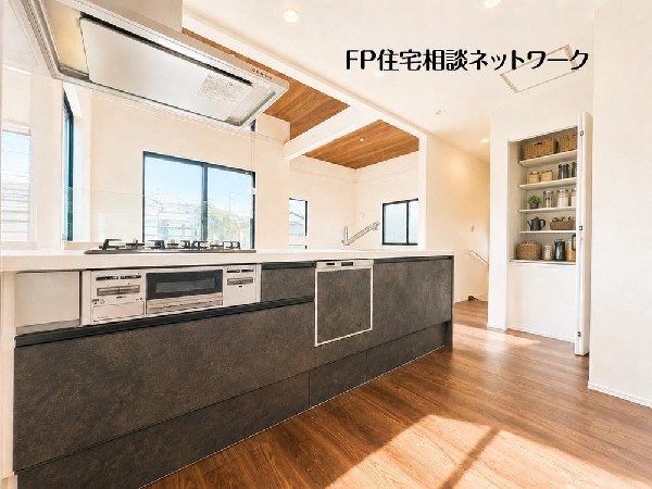 本画像はAIがCGで物等作成しており、実際の現地に物等は設置されておりません。また、販売価格に物等は含まれておりません。