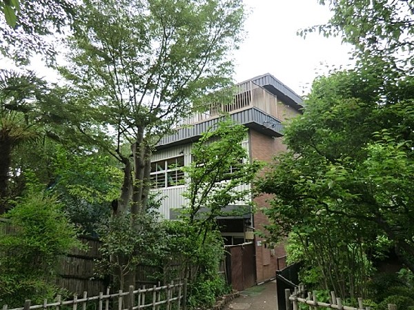 周辺環境:安部幼稚園(安部幼稚園まで650ｍ)