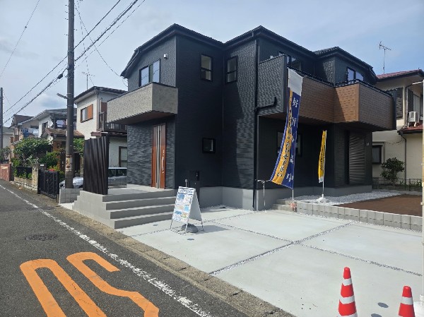 外観:低層の一戸建てを中心とした街並みが整然と続いています