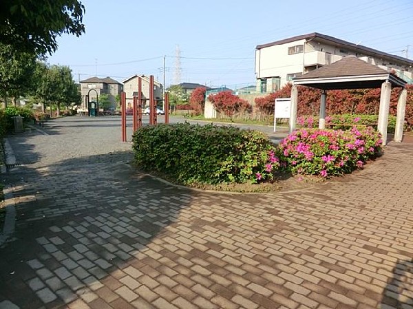 周辺環境:阿久和東宮ノ腰公園(阿久和東宮ノ腰公園まで130m)