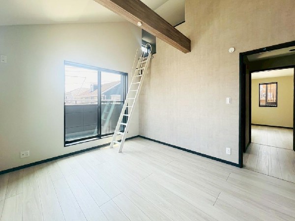 「どういう家具を置こうかな」とわくわくする。自分好みのこだわりのお部屋にしてオンリーワンの部屋でゆったりと寛ごう。