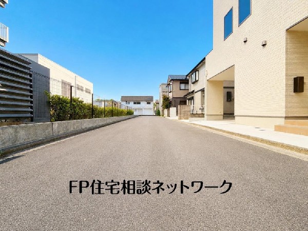 外観:駅近でありながら周辺は住宅地となっており子育て家族にもピッタリ。毎日のお買い物も便利なエリアで暮らしやすさを実現するための住環境が整っています。